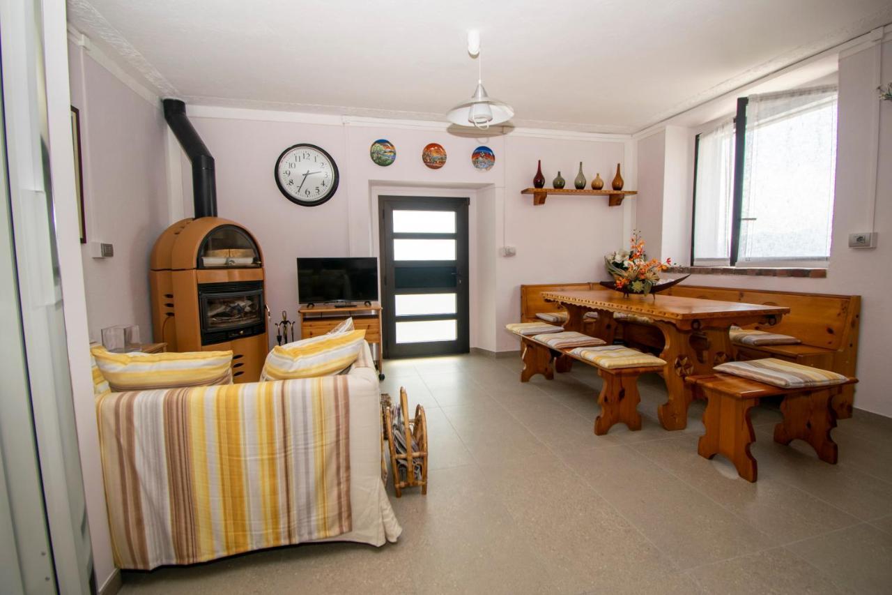 Bellosta Family Country Club Mb Alpe Moiana Armeno Екстер'єр фото
